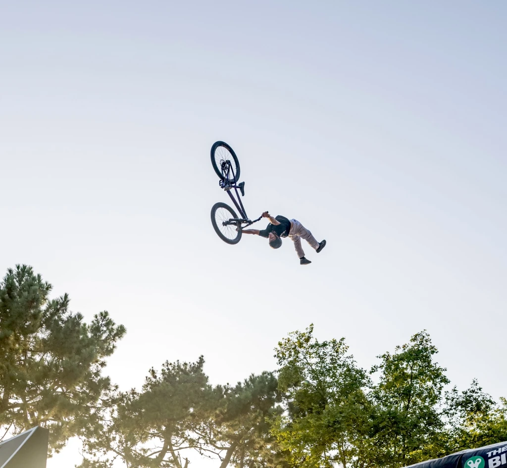 BIG AIR