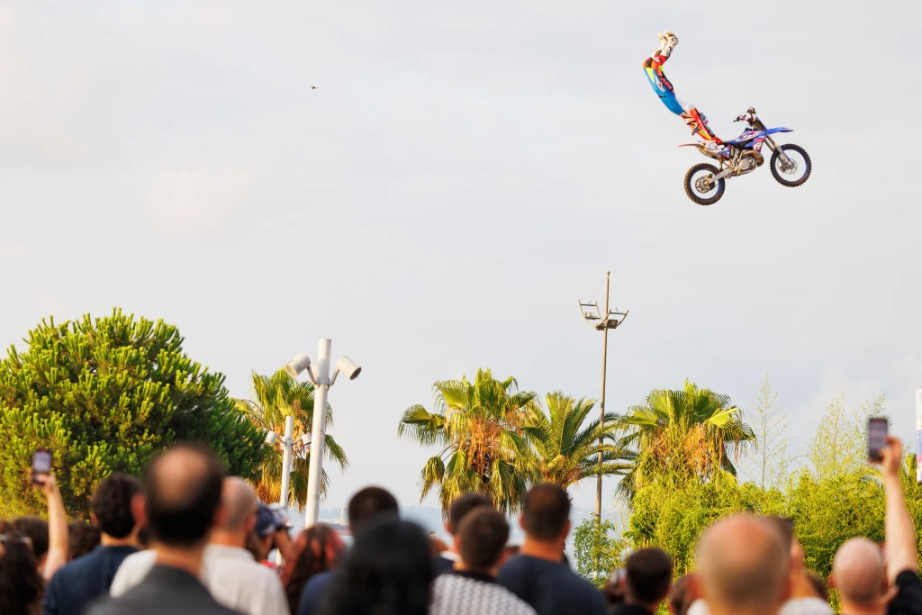 José Mincha, el rider del momento del FMX, pone la guinda al cartel de OM26