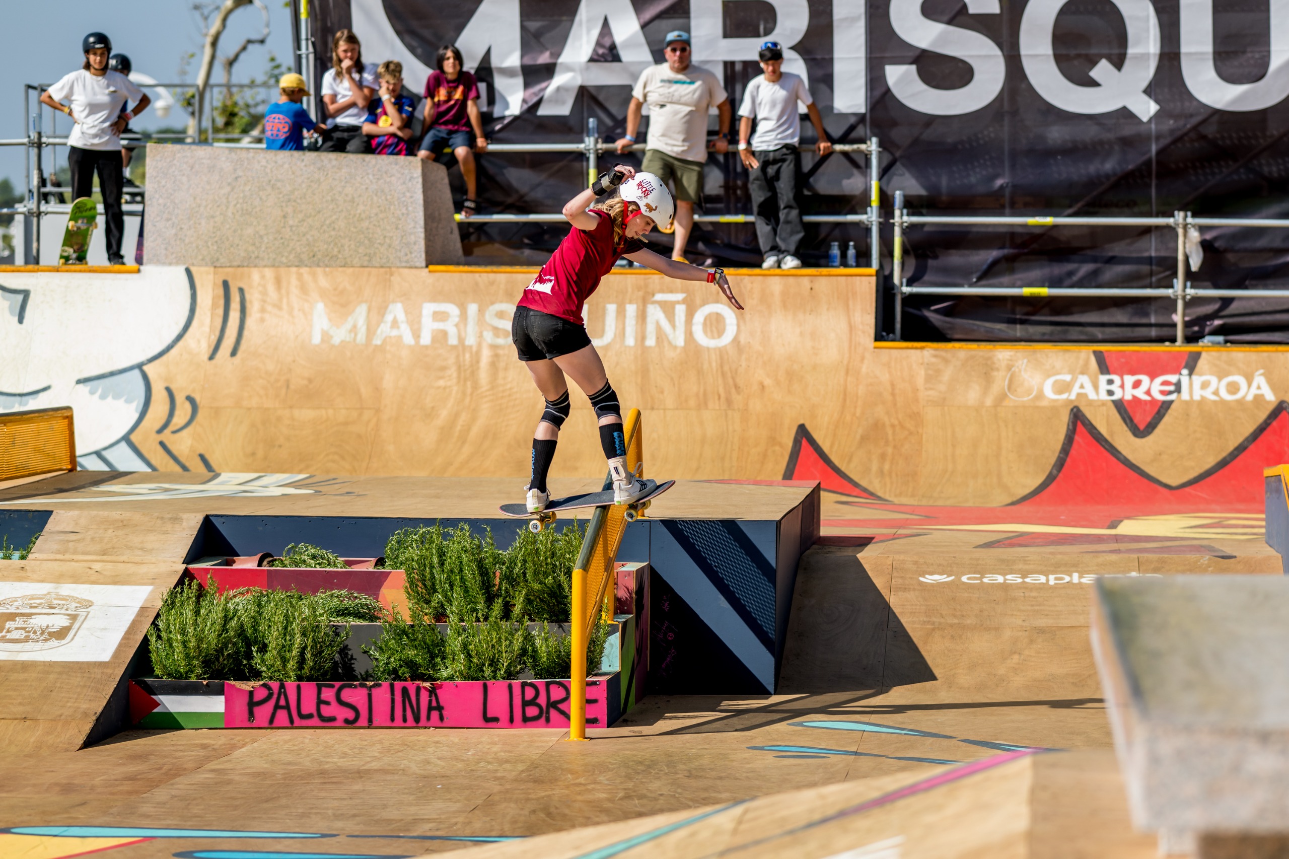 Abbie Burns da la campanada en la World Cup Skateboarding