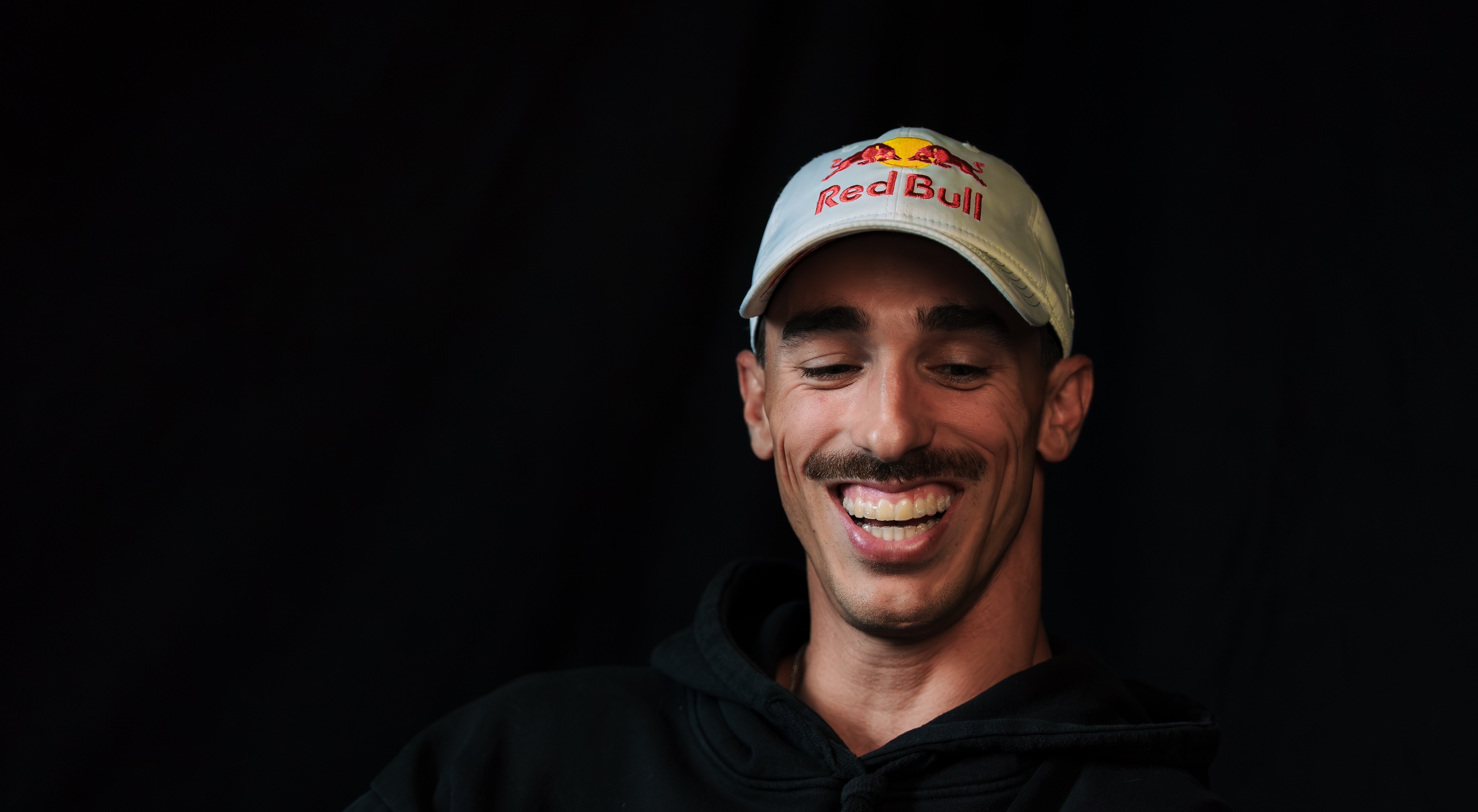 La Mariscoterapia de Danny León: "En Vigo se van todos los males"